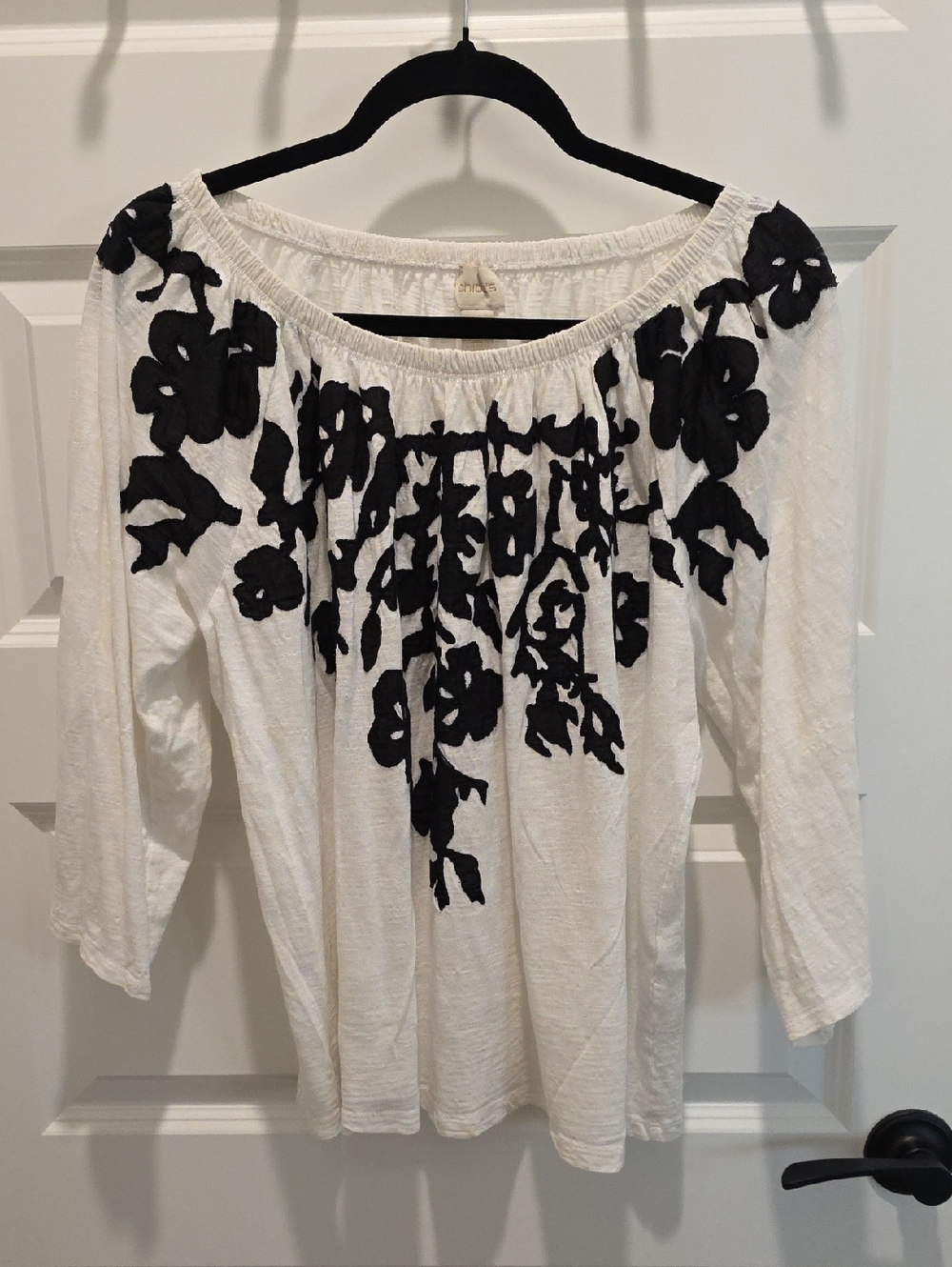 Chico's White Peasant Boho Gauze Feel Top with Black Floral Embroidery Size 3 XL